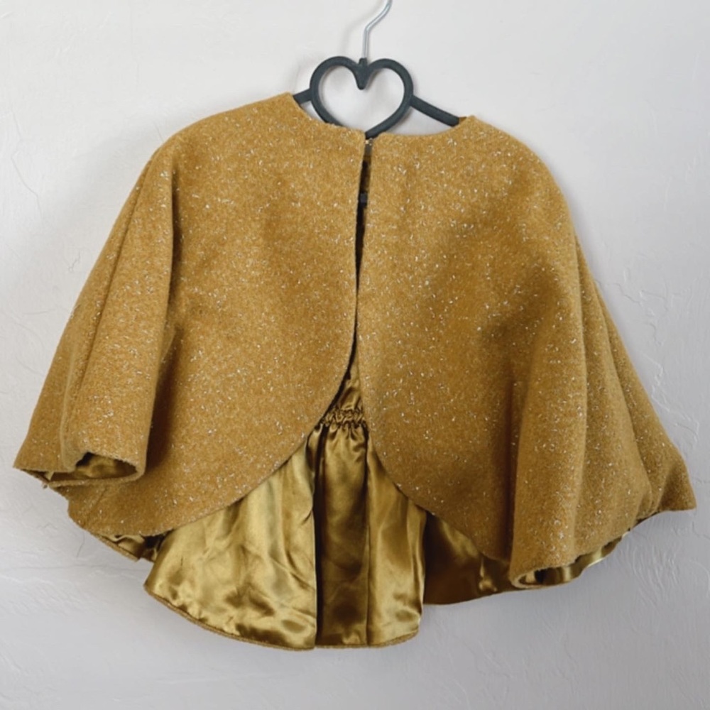 OshKosh Kids Cape